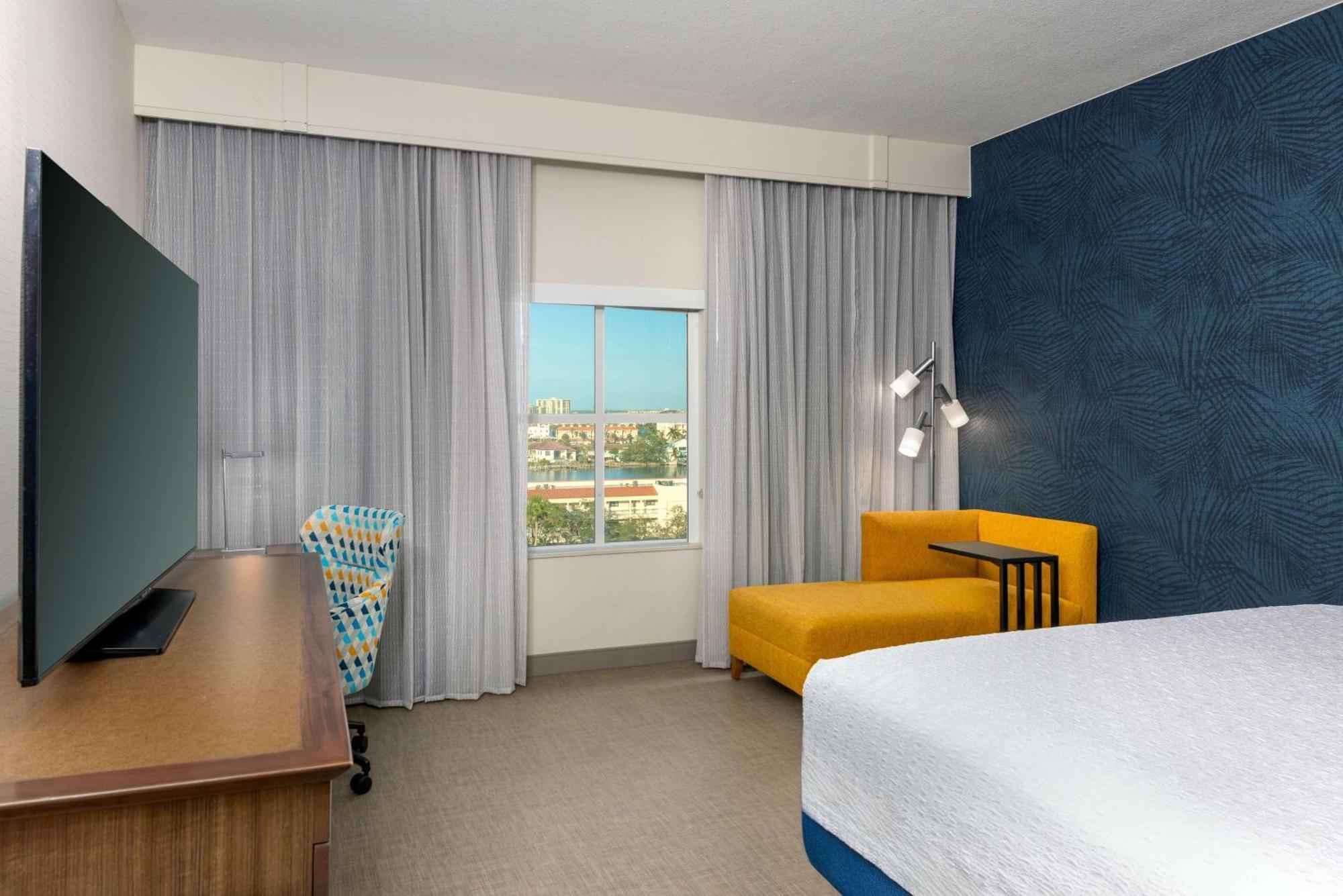 Hampton Inn And Suites Clearwater Beach Buitenkant foto
