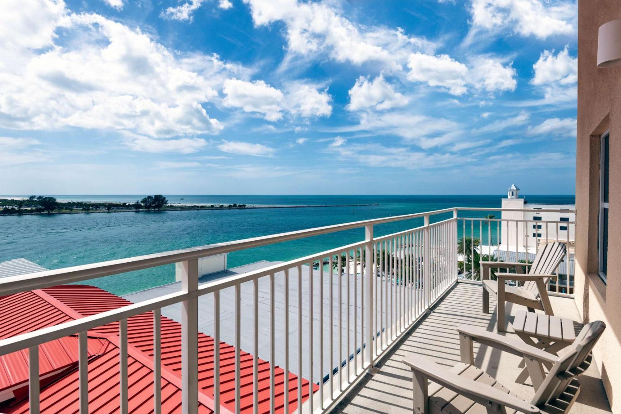 Hampton Inn And Suites Clearwater Beach Buitenkant foto